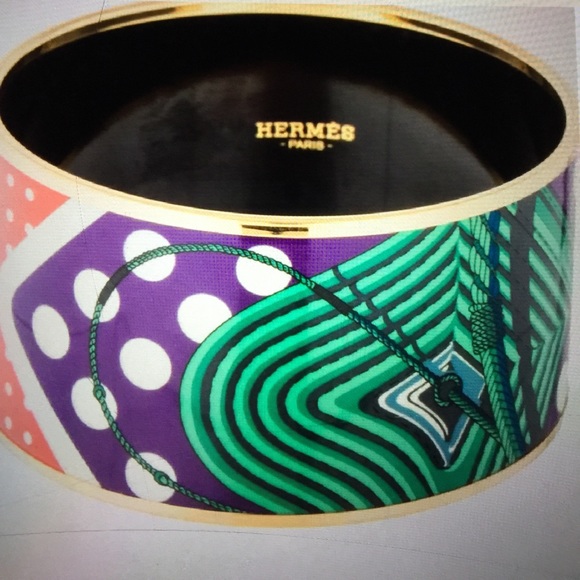 COPY - Hermes Enamel Bracelet - Picture 1 of 7